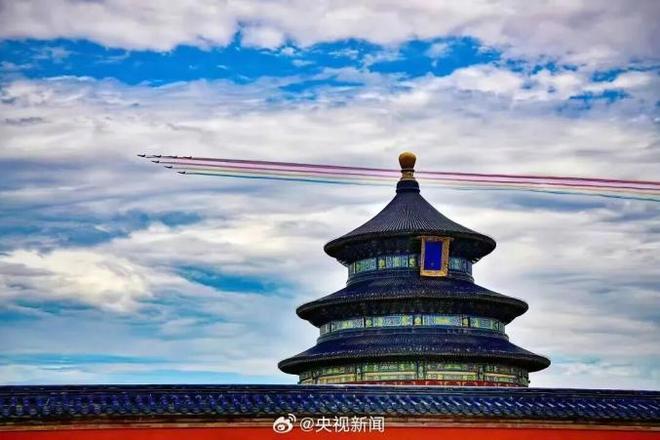 式上让我大受震撼的五件大杀器麻将胡了app金灿荣：阅兵(图6)